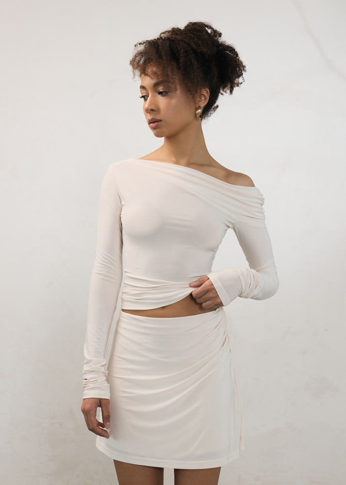 Лонгслив Tyla ivory ALÁBEL