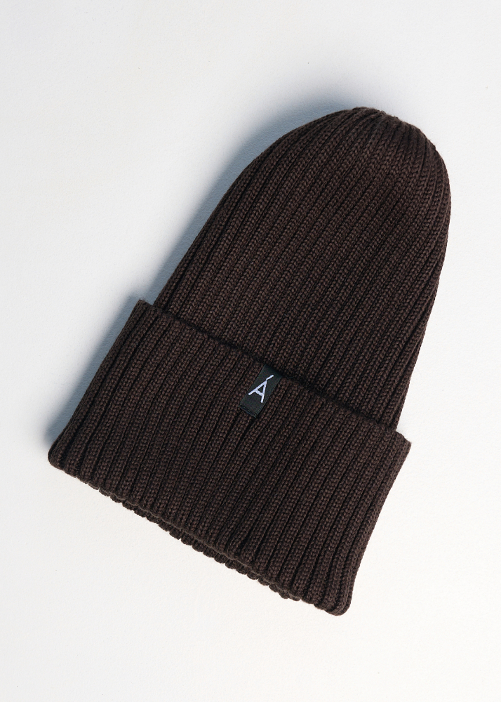 Шапка шоколад ALÁBEL