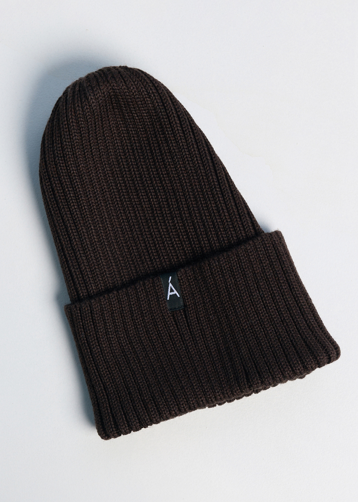 Шапка шоколад ALÁBEL